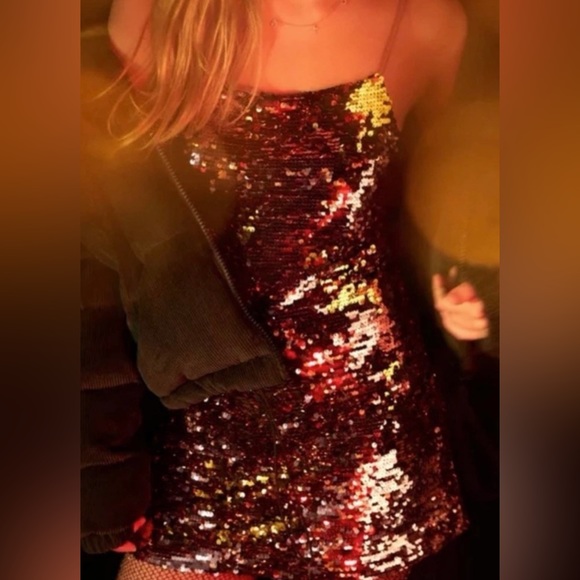 Lovers + Friends Pink Sequin Sparkly Metallic Slip Mini Dress Small Eras Tour - Picture 3 of 7